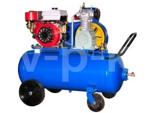 Поршневой компрессор  КБ8М