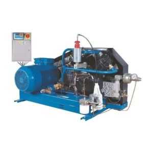 Поршневой компрессор Remeza ВА30 3300 фото