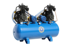 Поршневой компрессор АСО Бежецк К30/13 для автосервиса фото
