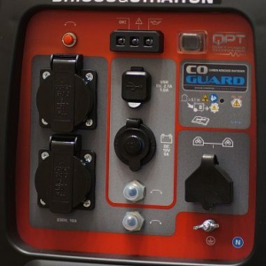 Бензиновый генератор Briggs & Stratton P 2400 Inverter 030698 для дачи фото