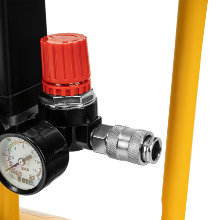 Поршневой компрессор  DC1500/24